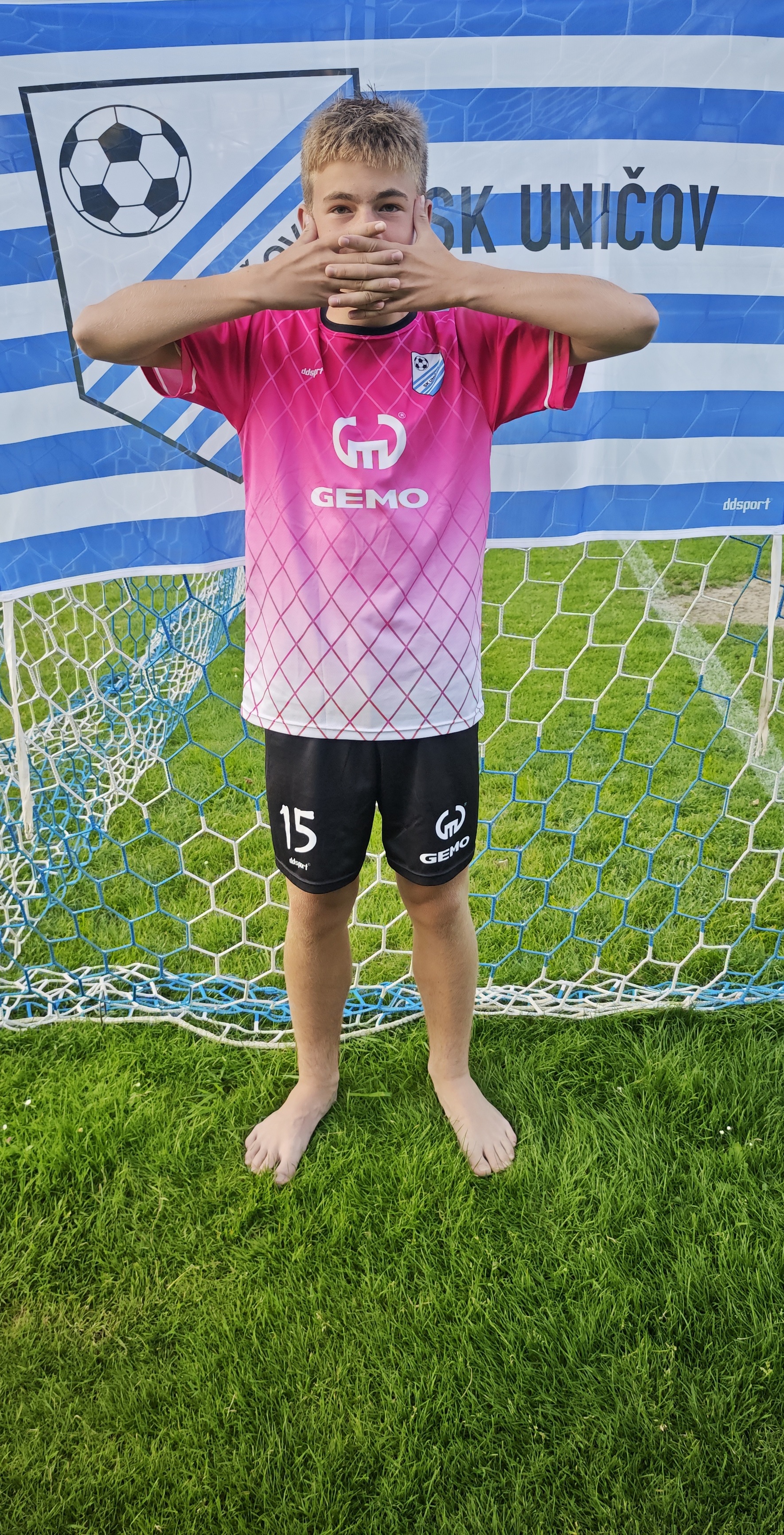 15 - póza